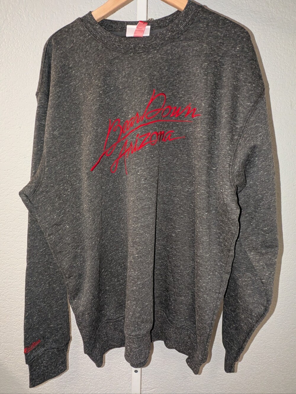 Mitchell & Ness Arizona Wildcats Snow Wash Crewneck Size Large NWT